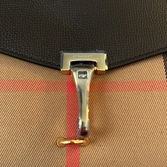 Burberry Macken House Check Derby Leather Crossbody bag - Picture 2 of 13